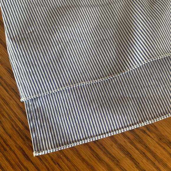 Anna Kully women’s striped blouse w/appliqué on front - Picture 8 of 10